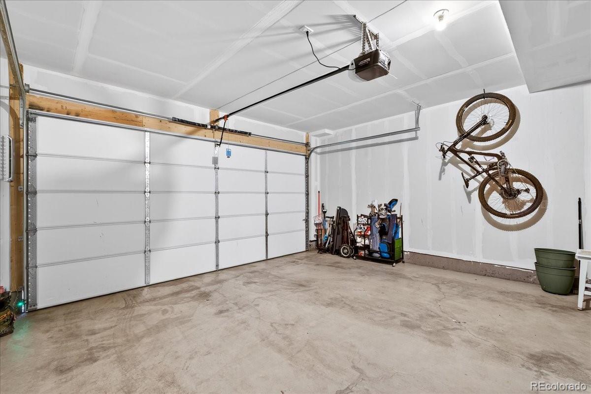 MLS Image #24 for 1971 s poplar court,denver, Colorado