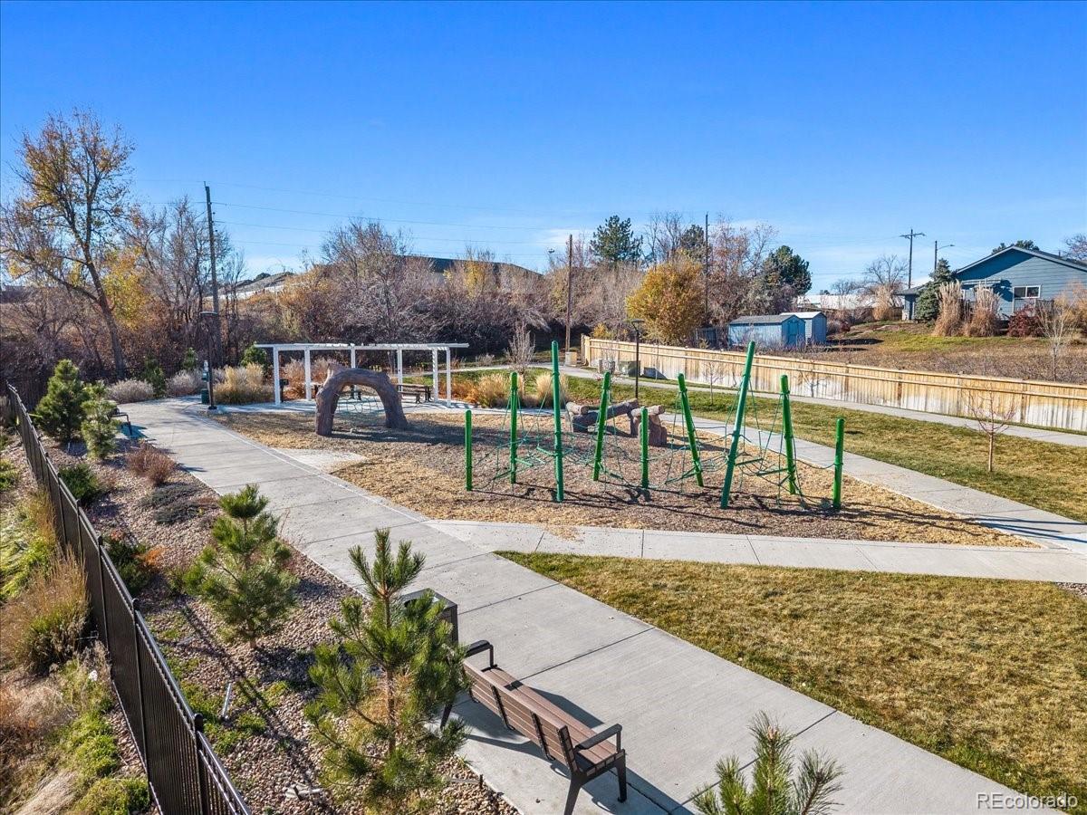 MLS Image #27 for 1971 s poplar court,denver, Colorado