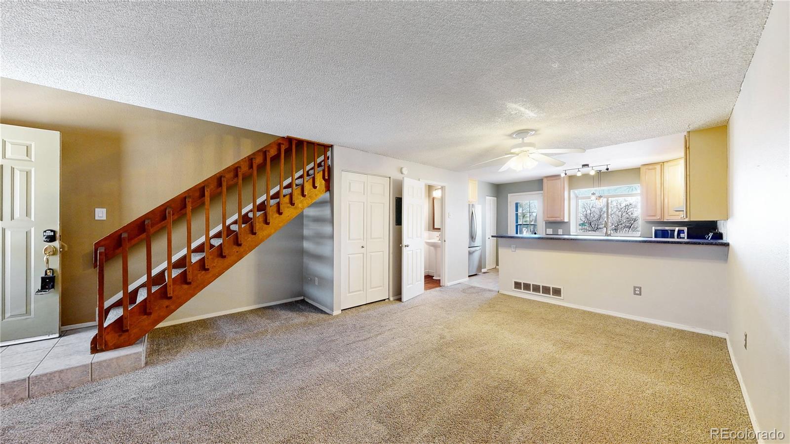 MLS Image #6 for 9669 w chatfield avenue e,littleton, Colorado