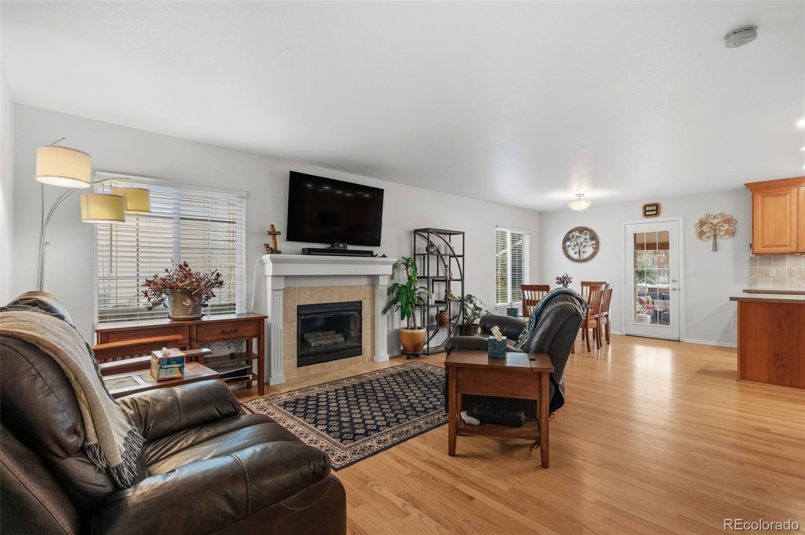 MLS Image #11 for 2433 s harlan court,lakewood, Colorado