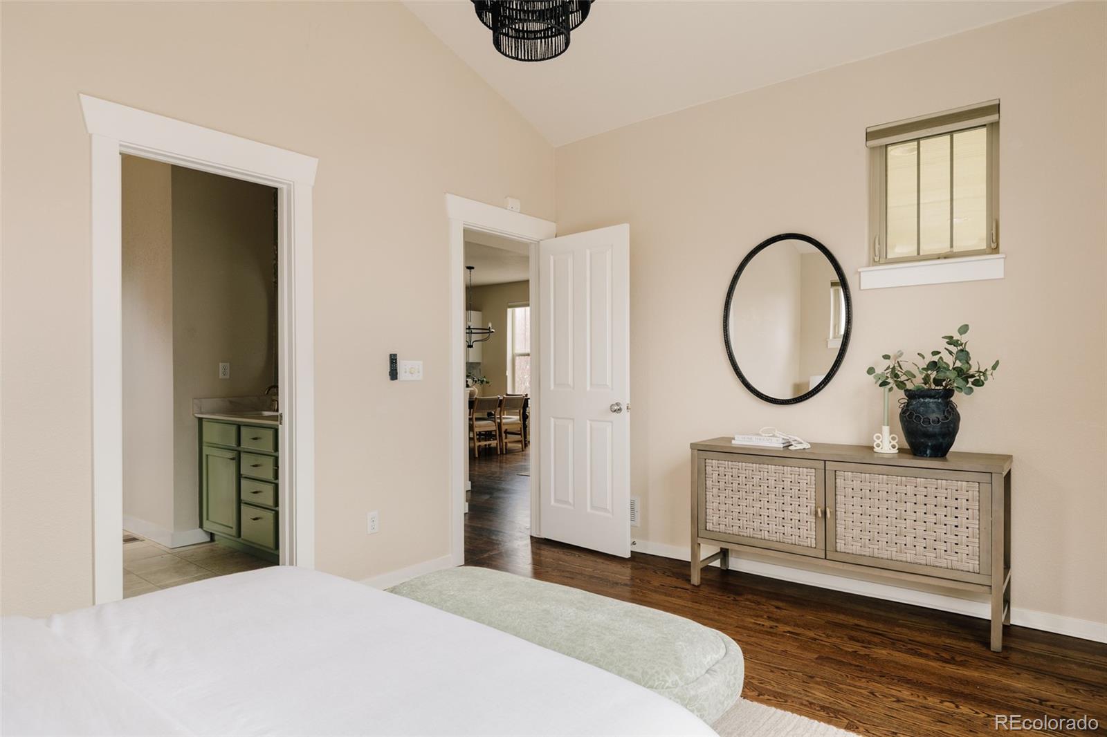 MLS Image #12 for 8051 e 26th avenue,denver, Colorado