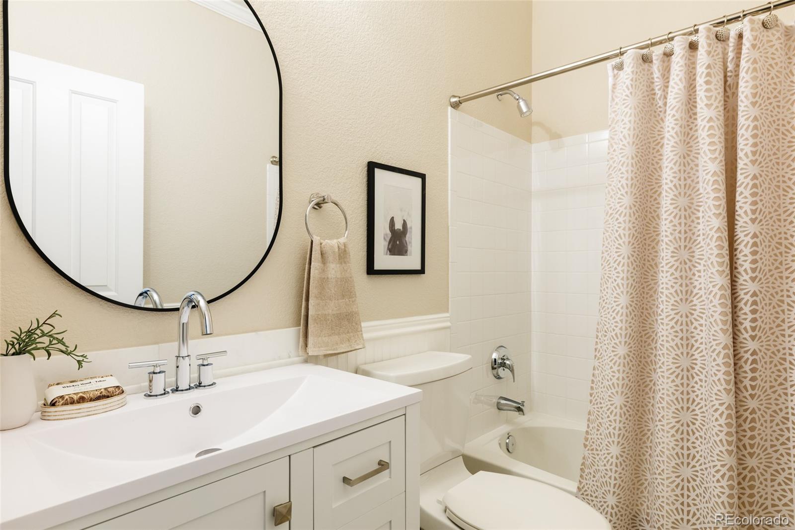 MLS Image #18 for 8051 e 26th avenue,denver, Colorado