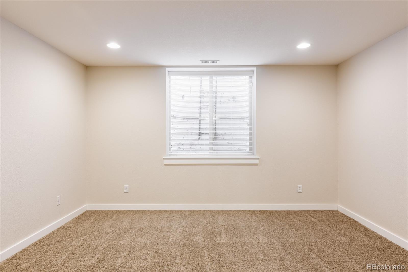 MLS Image #21 for 8051 e 26th avenue,denver, Colorado