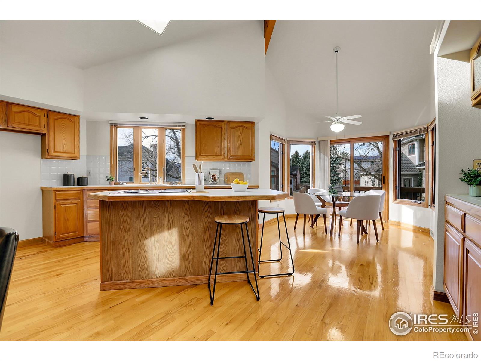 MLS Image #8 for 807  flatirons court,louisville, Colorado