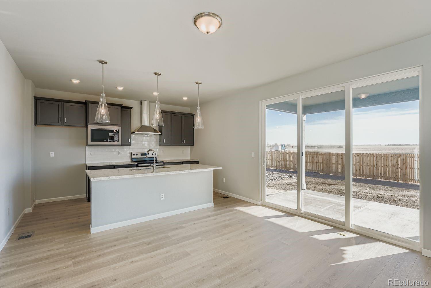 MLS Image #9 for 55020 e 27th avenue,strasburg, Colorado