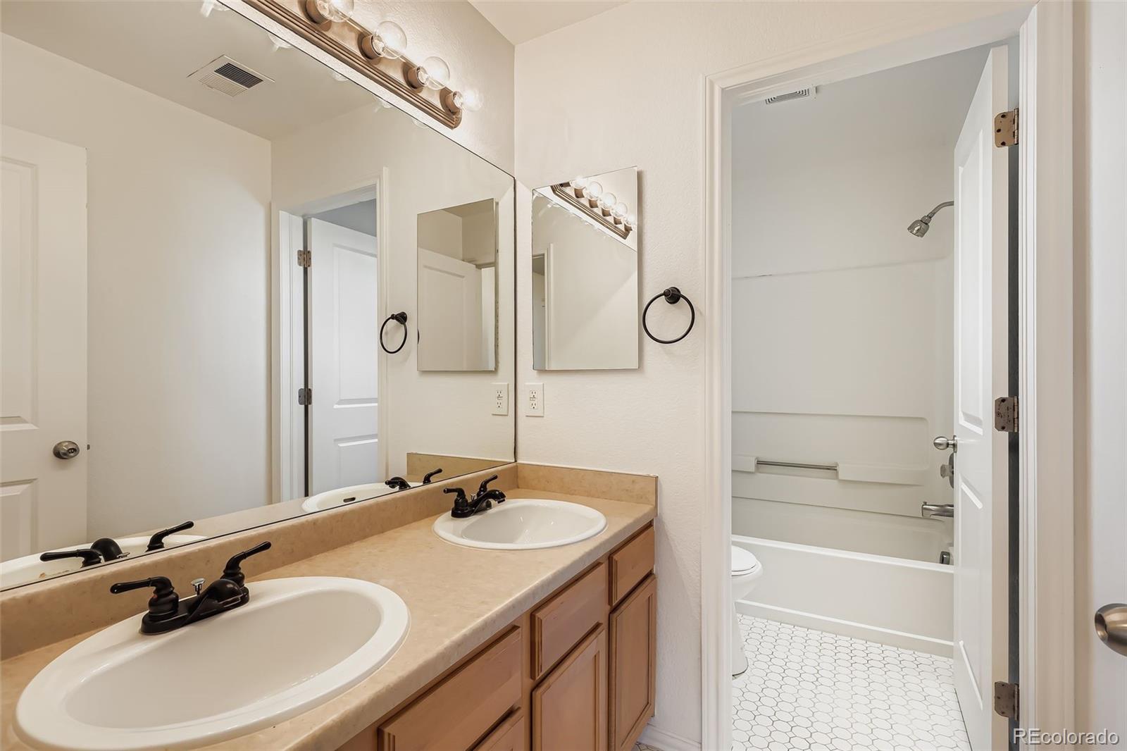 MLS Image #11 for 9445  108th place,commerce city, Colorado