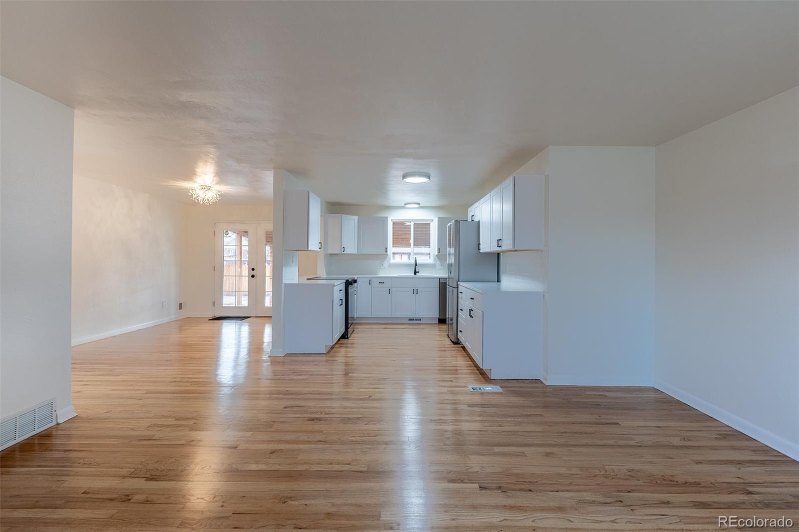 MLS Image #12 for 12466 e alaska ,aurora, Colorado