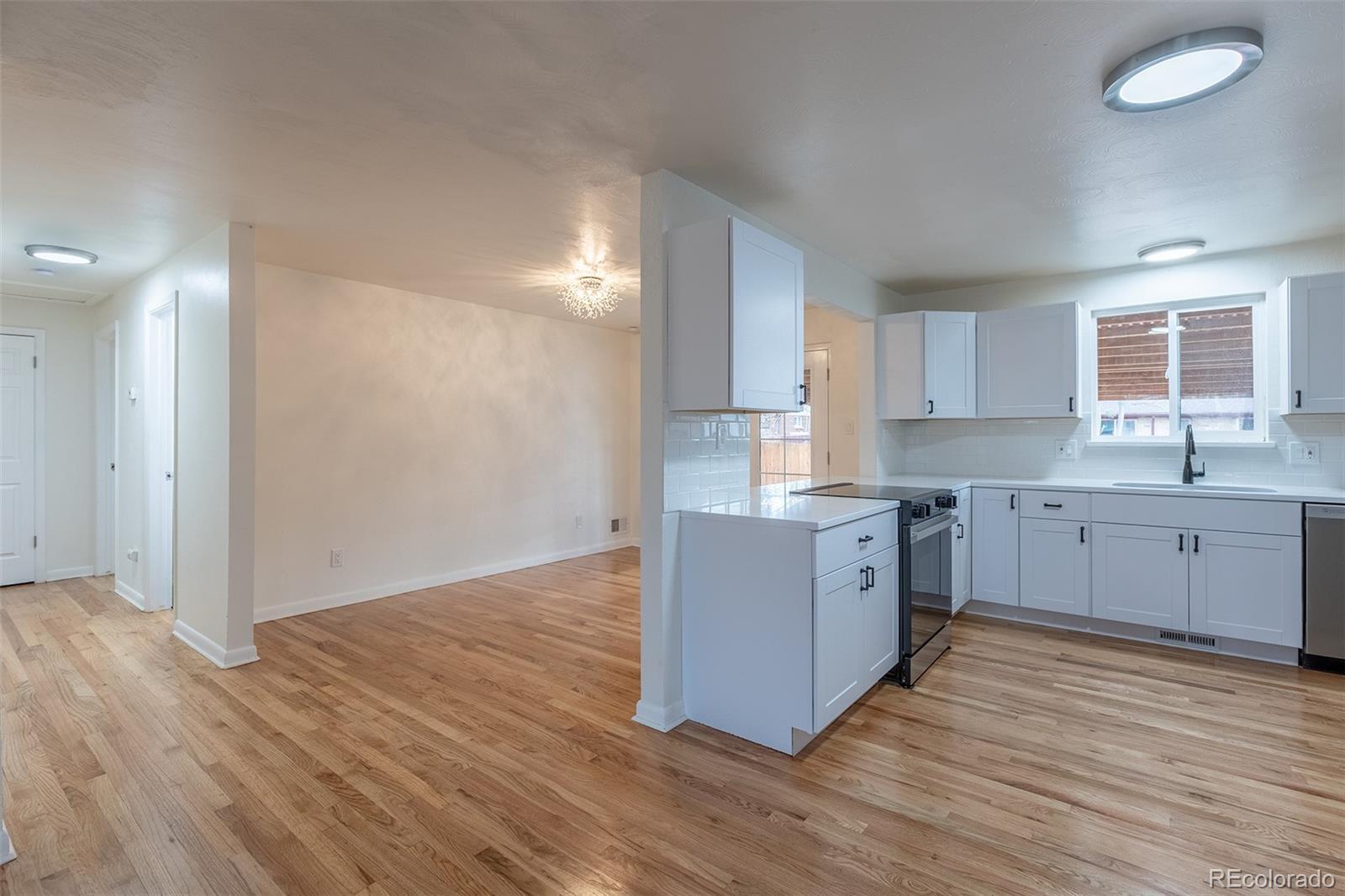 MLS Image #6 for 12466 e alaska ,aurora, Colorado