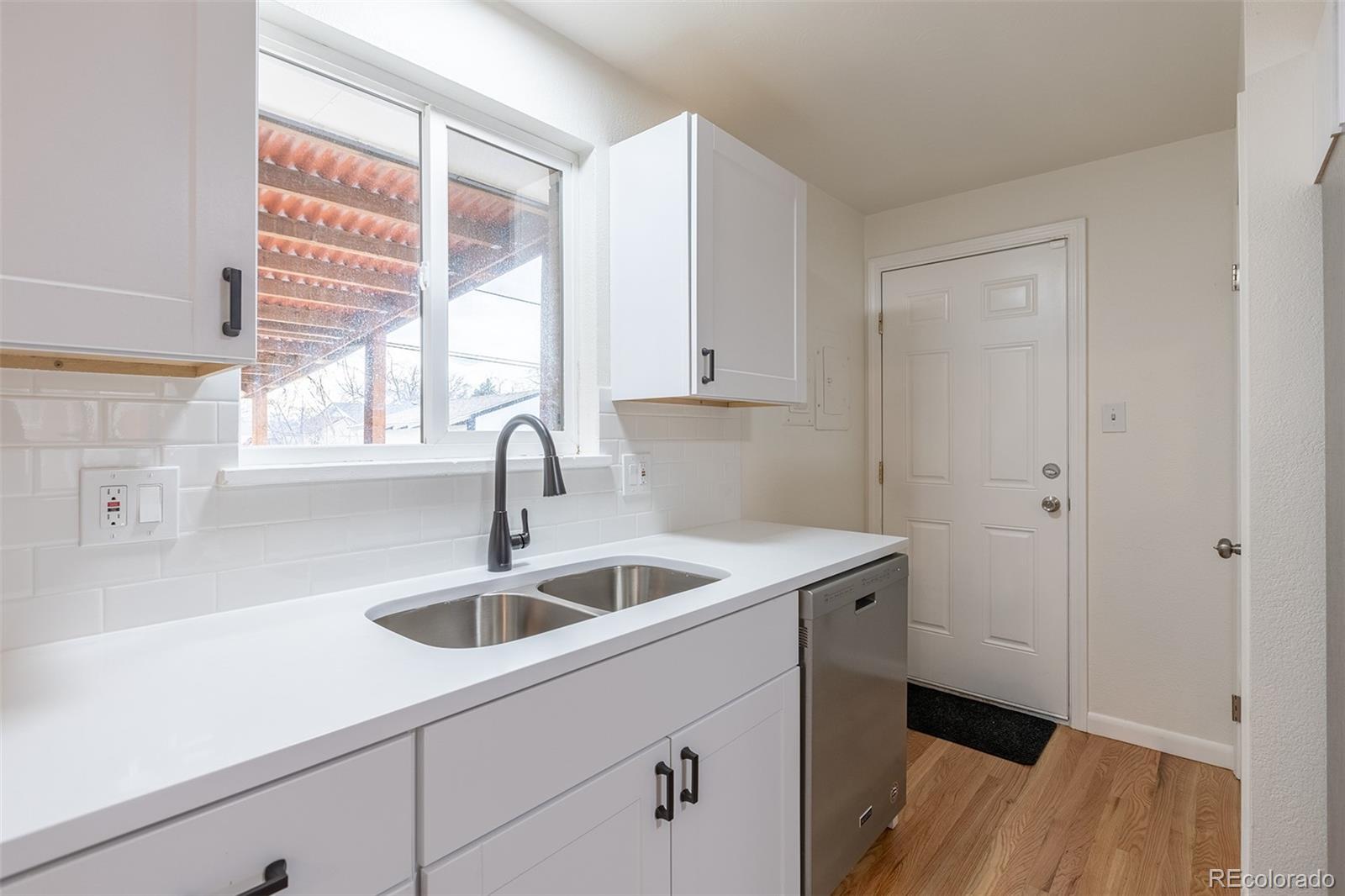 MLS Image #9 for 12466 e alaska ,aurora, Colorado