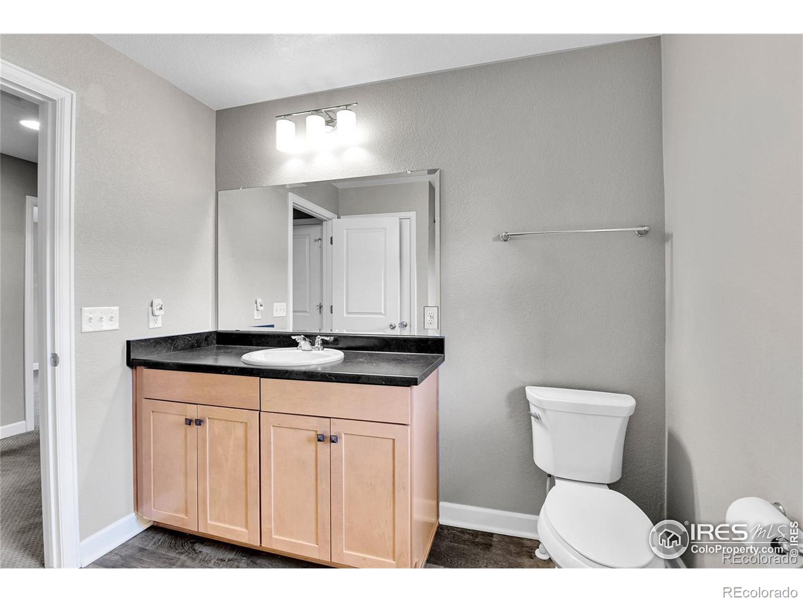 MLS Image #23 for 4974  akron street,denver, Colorado