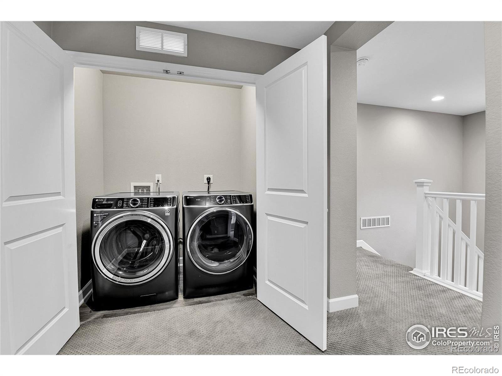 MLS Image #26 for 4974  akron street,denver, Colorado