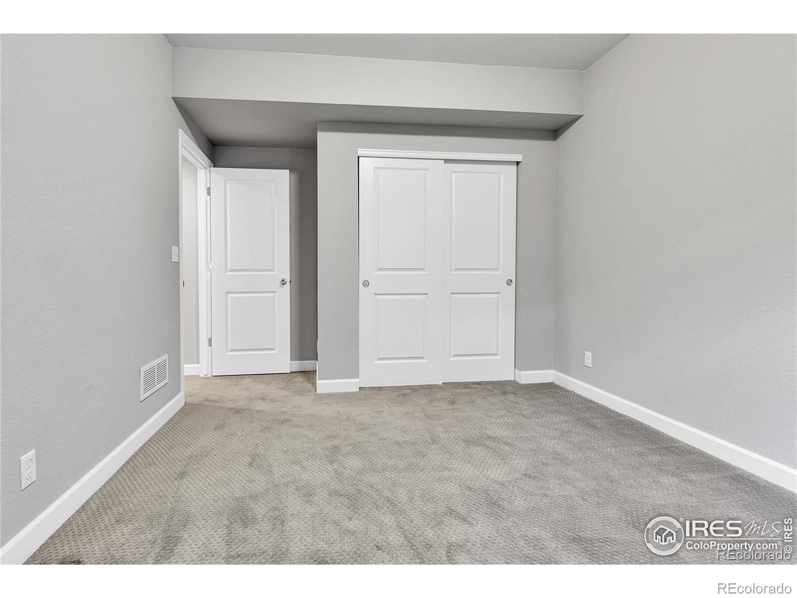 MLS Image #28 for 4974  akron street,denver, Colorado