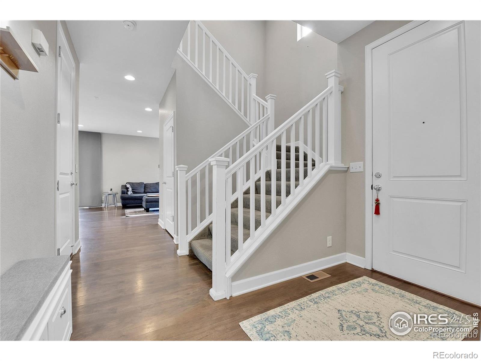MLS Image #5 for 4974  akron street,denver, Colorado