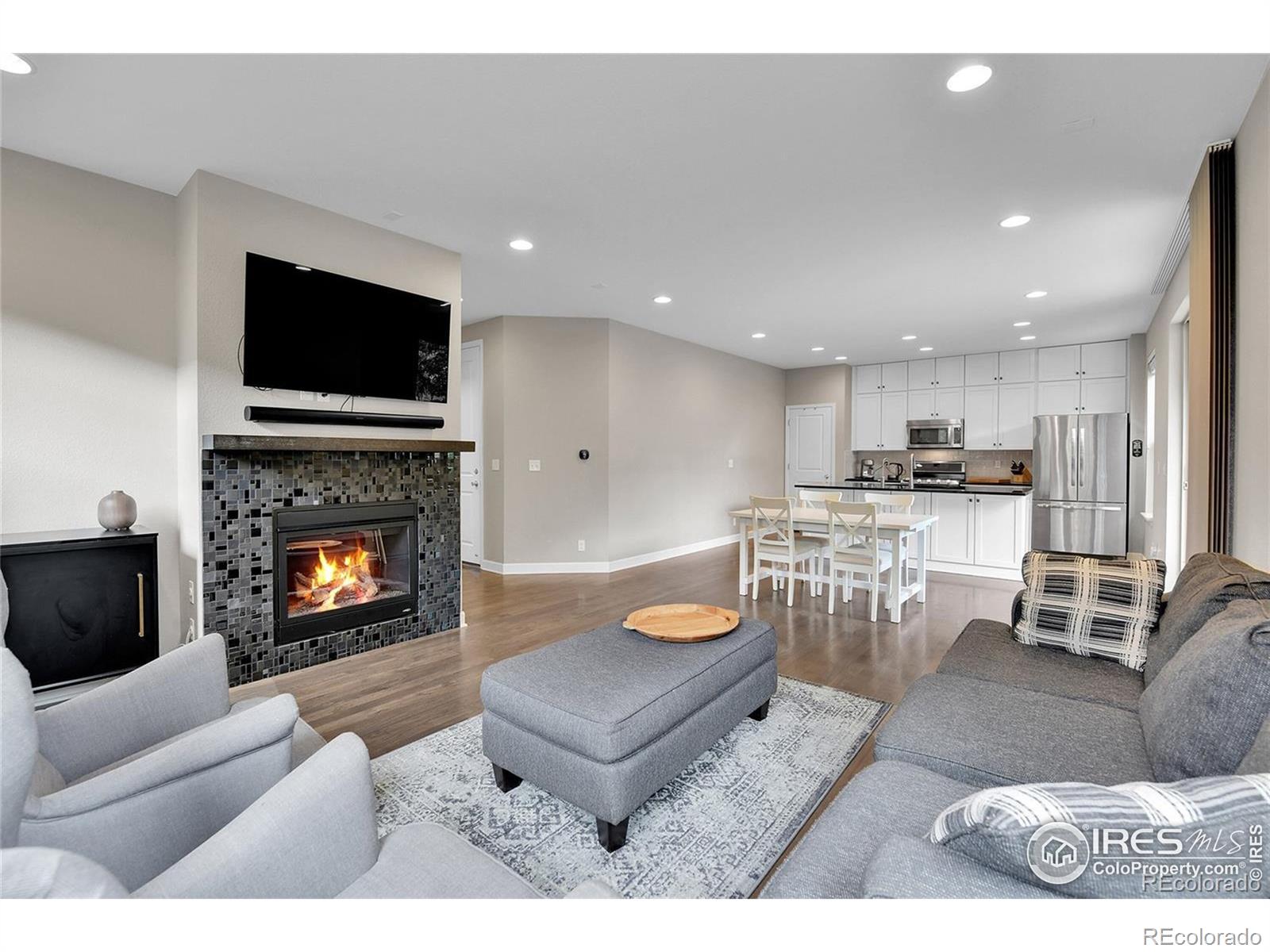 MLS Image #9 for 4974  akron street,denver, Colorado