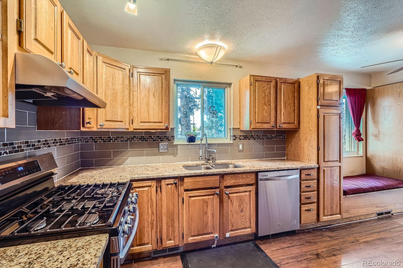 MLS Image #3 for 6233 w 75 avenue,arvada, Colorado