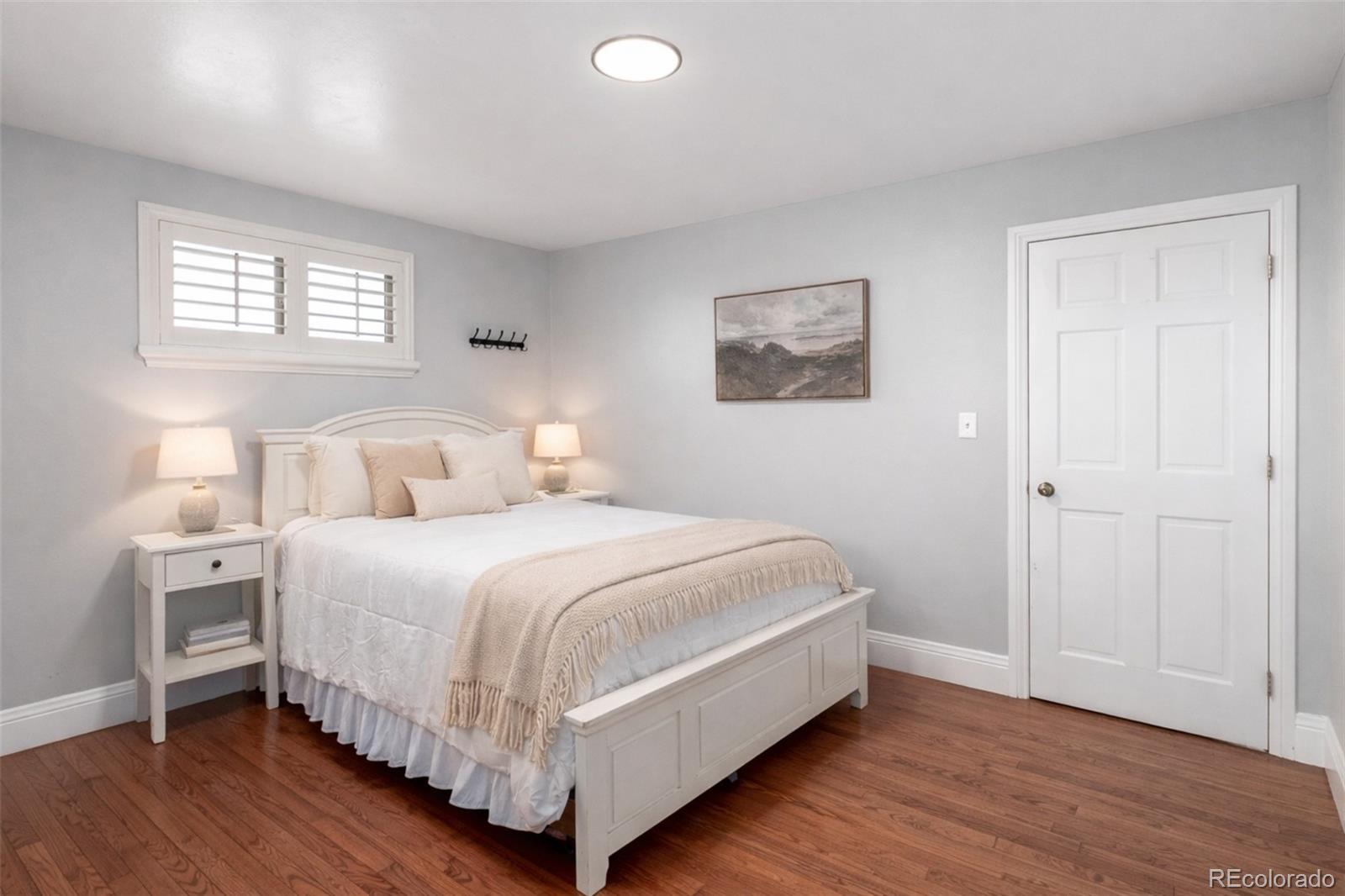 MLS Image #12 for 8324  mitze way,denver, Colorado