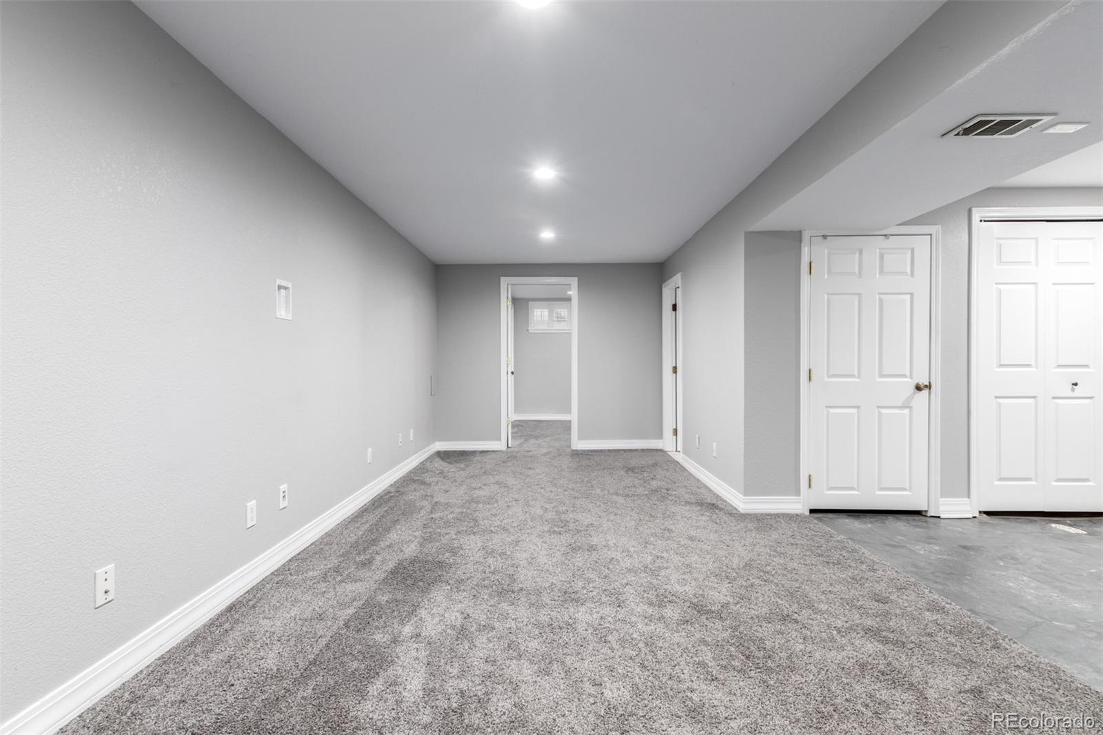 MLS Image #18 for 8324  mitze way,denver, Colorado