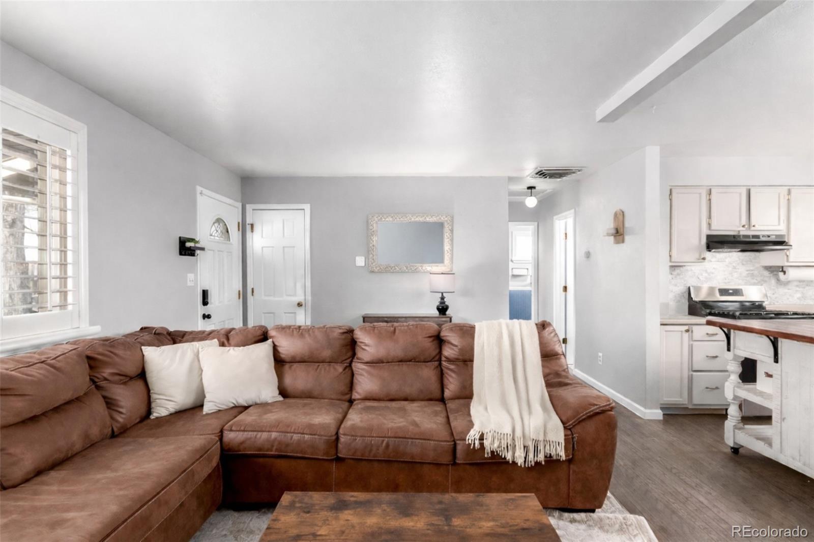 MLS Image #4 for 8324  mitze way,denver, Colorado