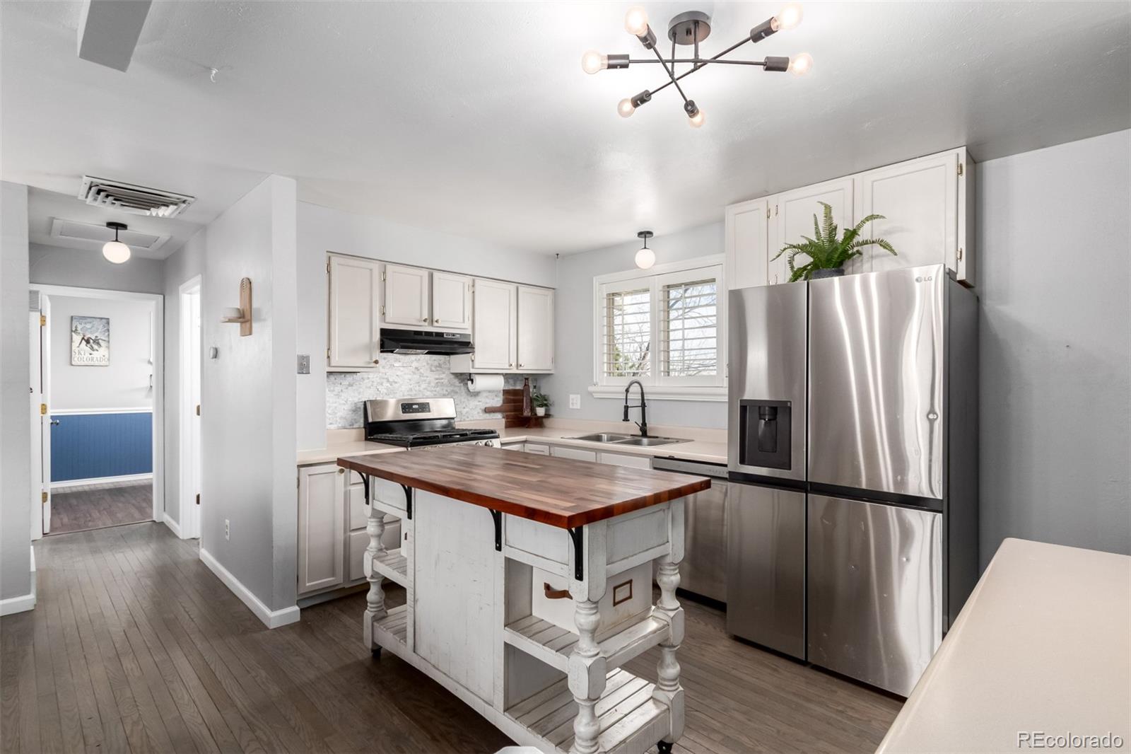MLS Image #9 for 8324  mitze way,denver, Colorado