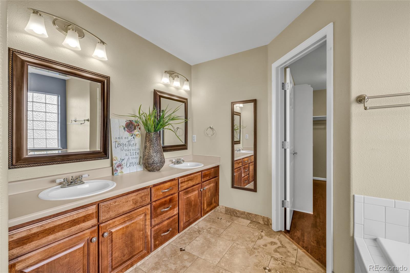 MLS Image #18 for 17093 e 104th way,commerce city, Colorado