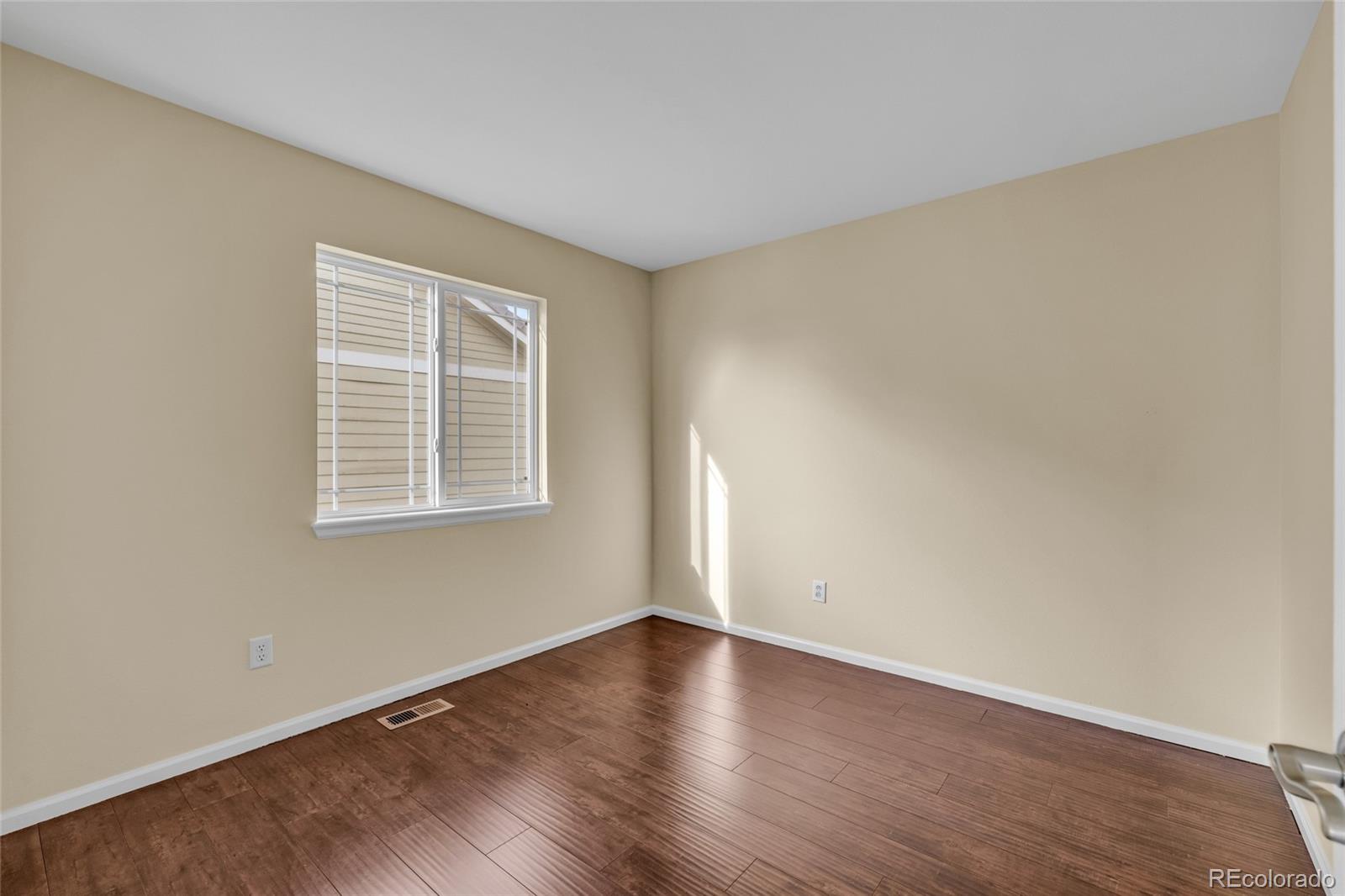MLS Image #24 for 17093 e 104th way,commerce city, Colorado