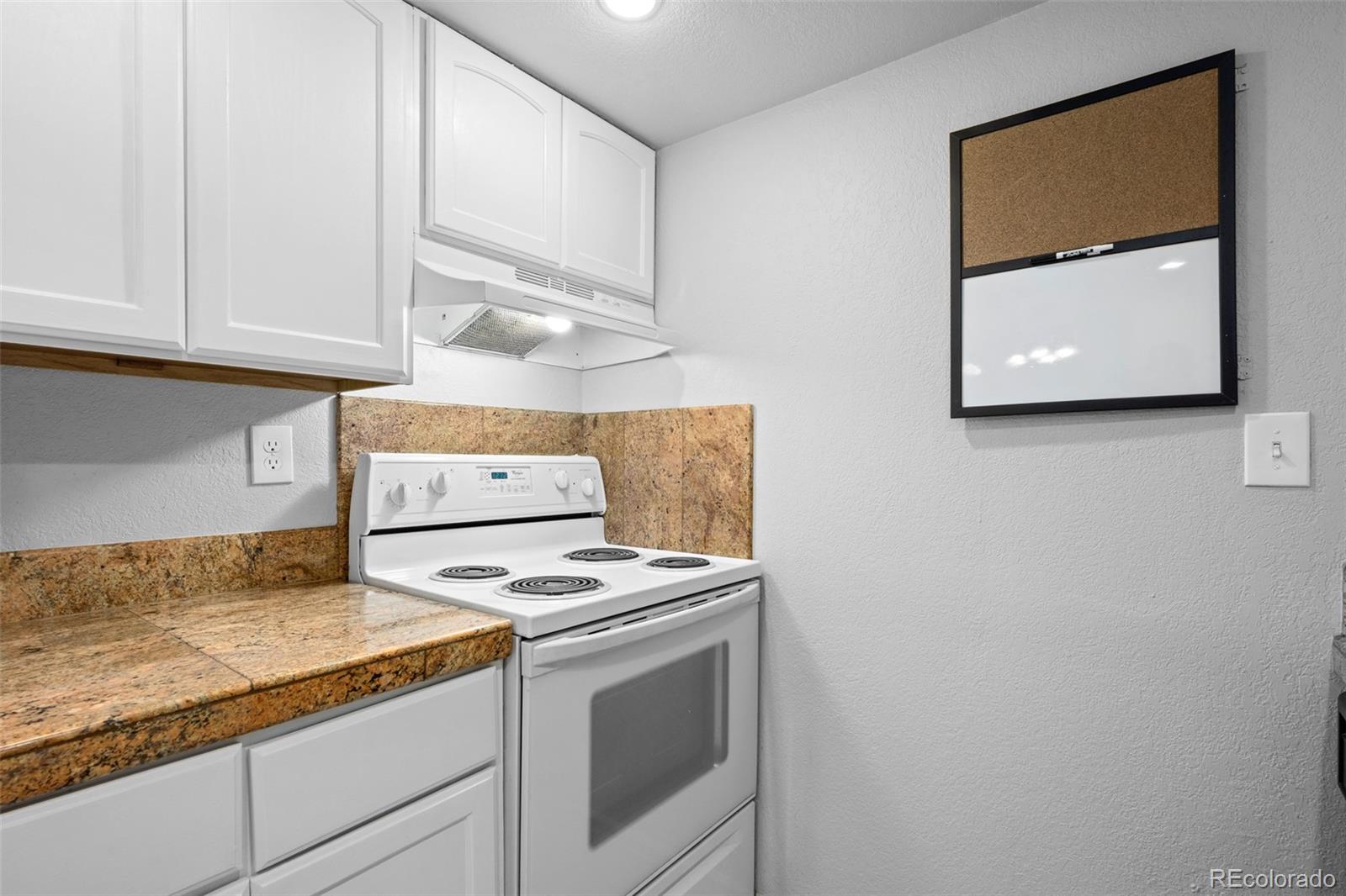 MLS Image #15 for 6385  oak street 205,arvada, Colorado
