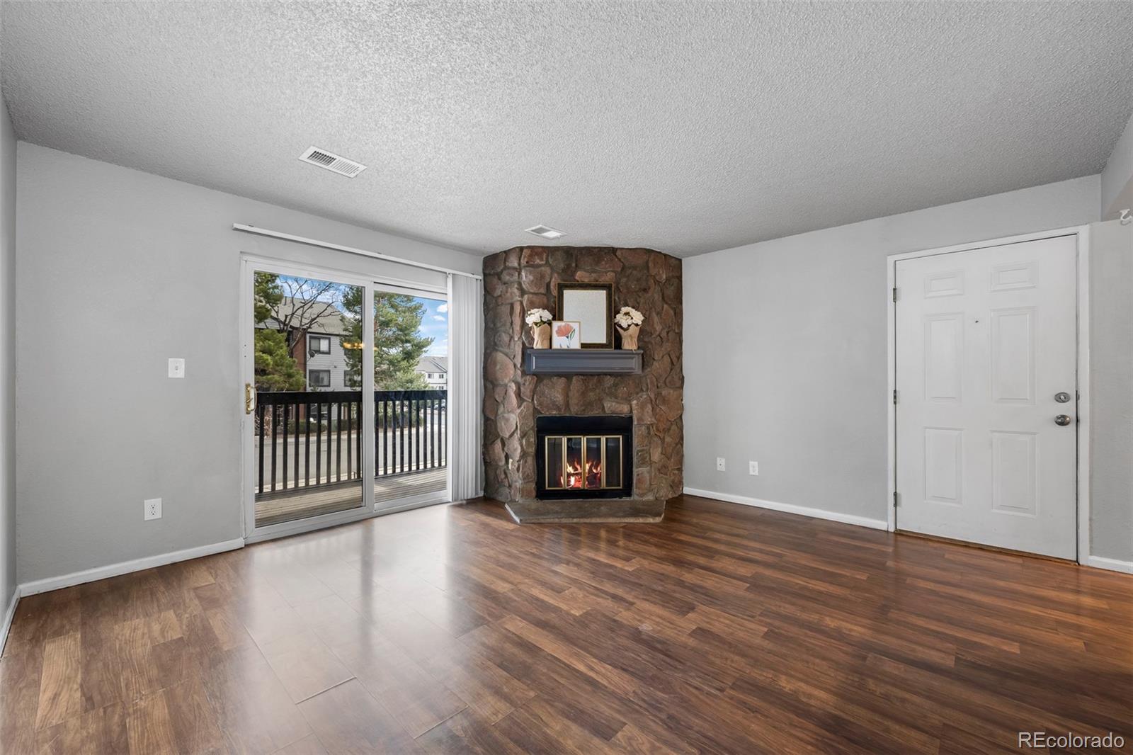 MLS Image #7 for 6385  oak street 205,arvada, Colorado