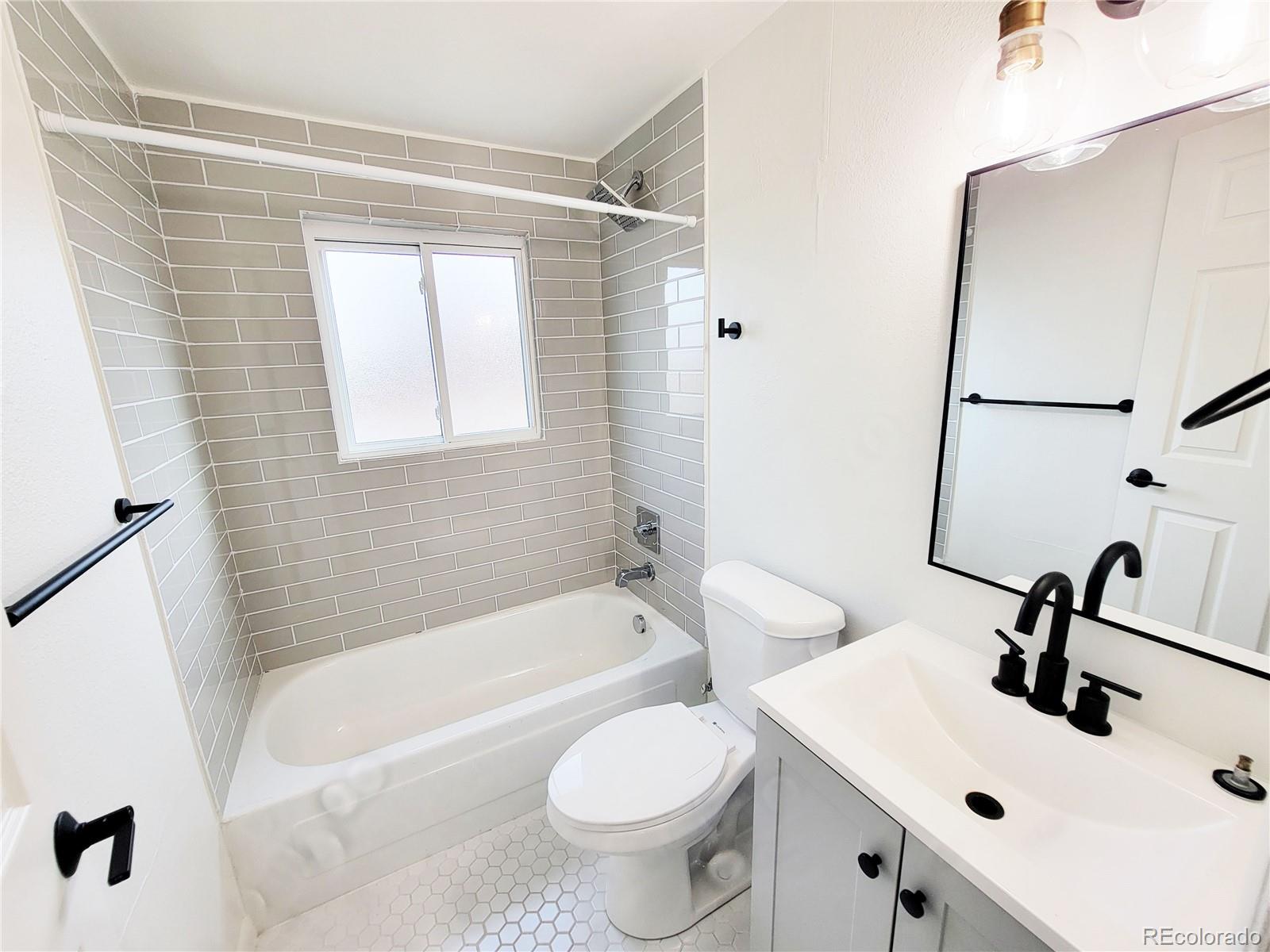 MLS Image #14 for 8128  lafayette street,denver, Colorado