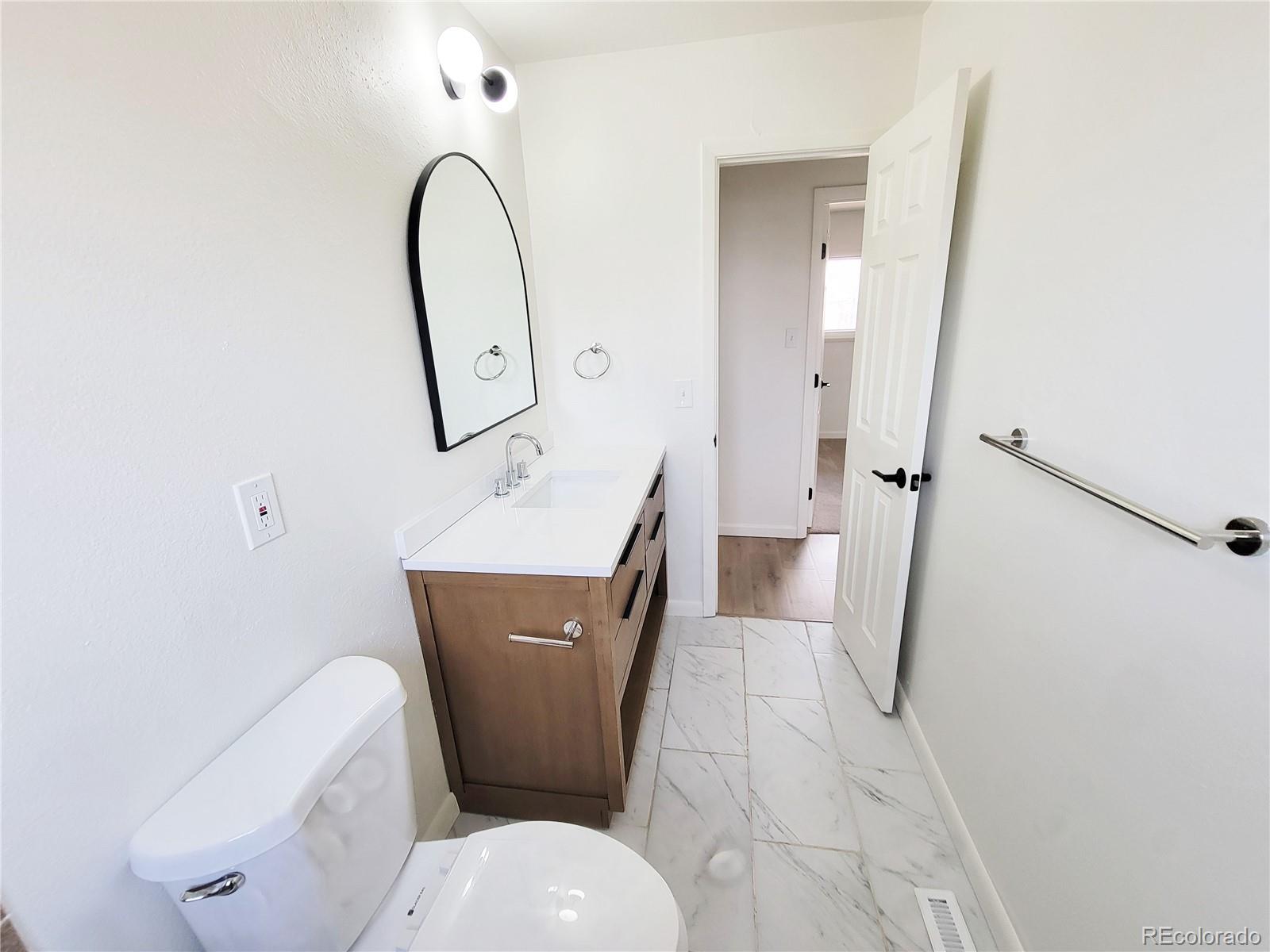 MLS Image #6 for 8128  lafayette street,denver, Colorado