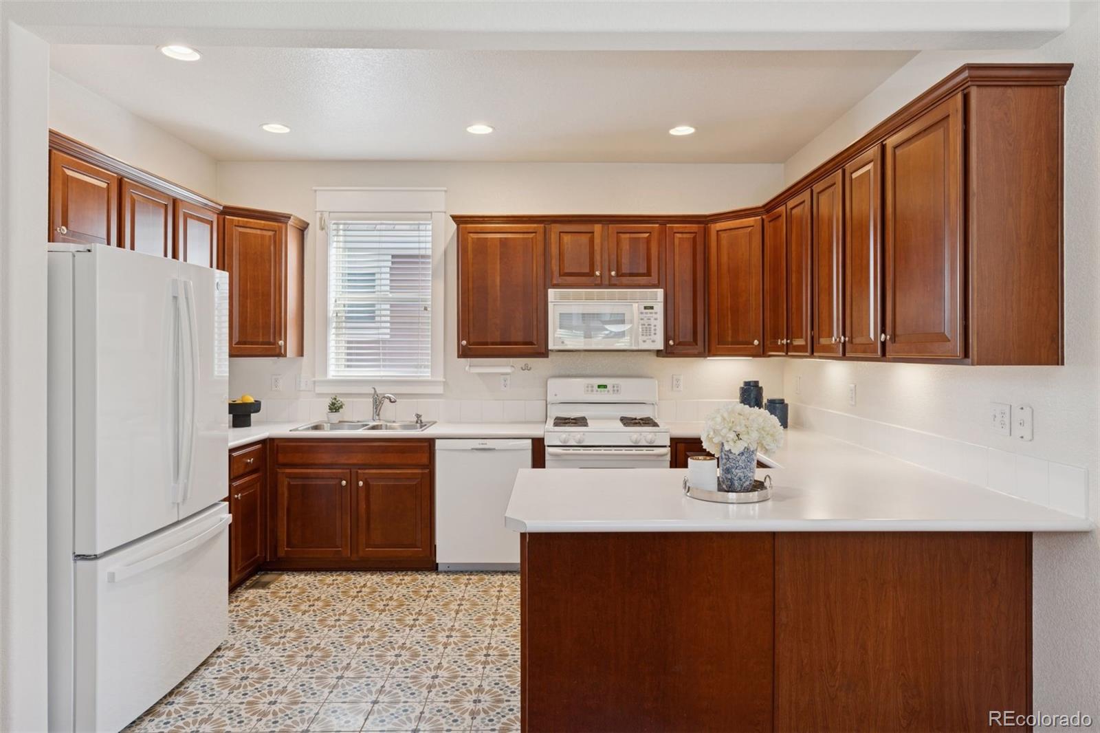 MLS Image #12 for 2872  alton street,denver, Colorado