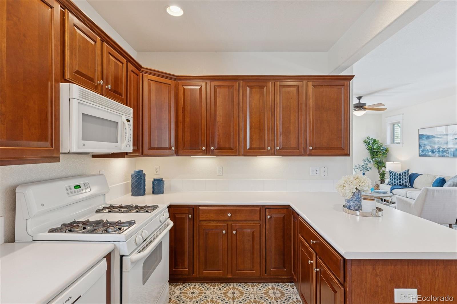 MLS Image #13 for 2872  alton street,denver, Colorado