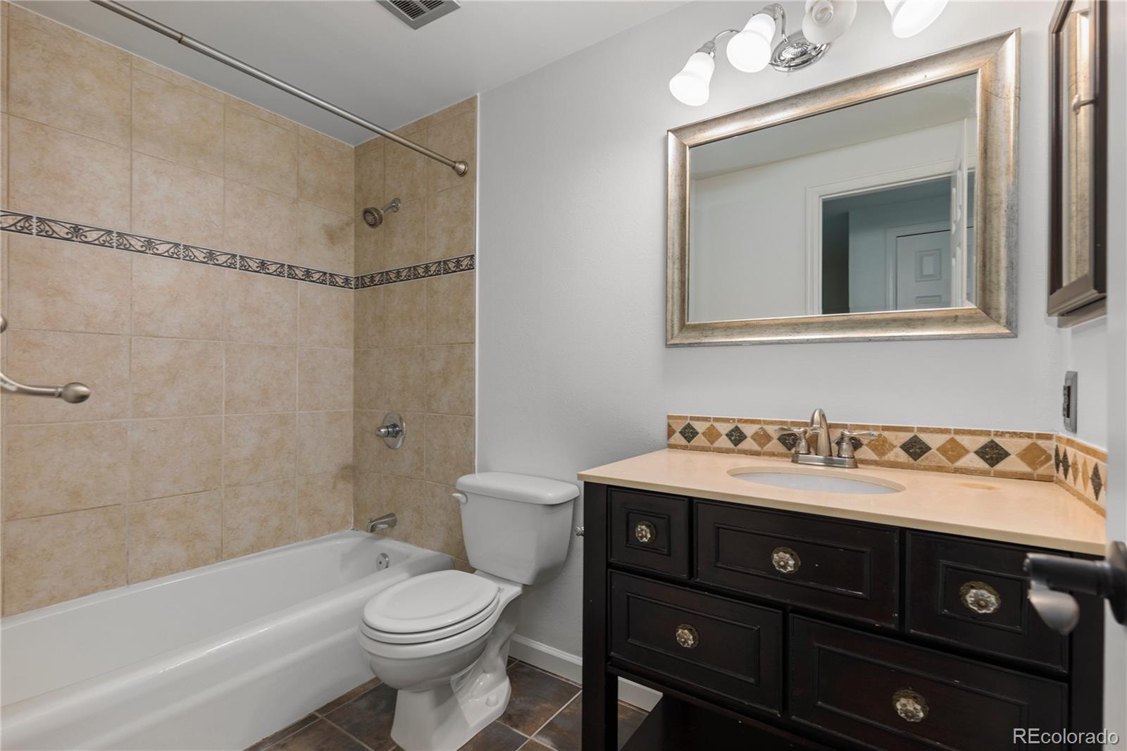 MLS Image #23 for 7337 s ulster street,centennial, Colorado