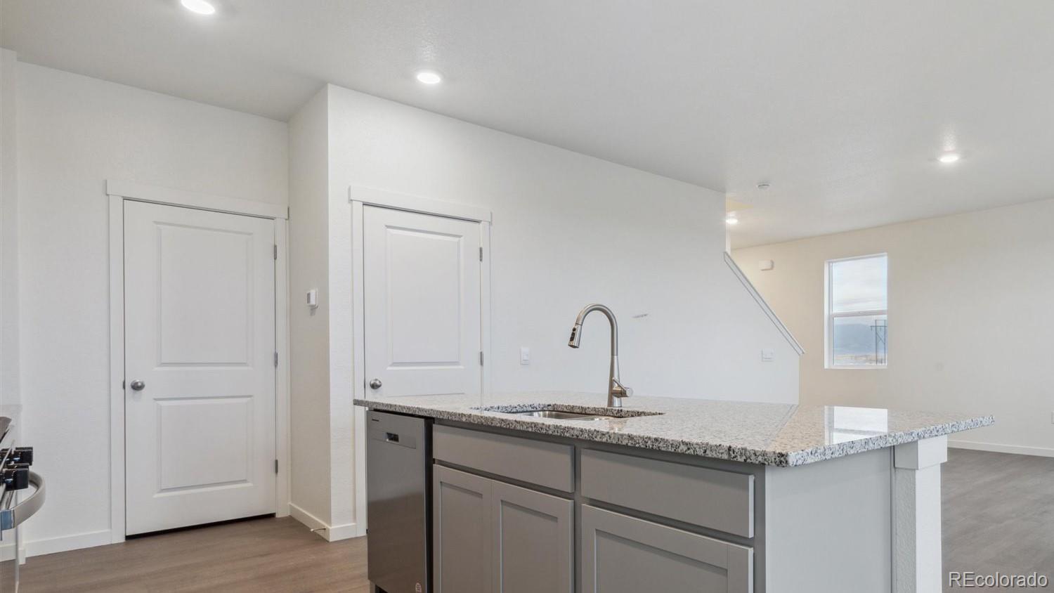MLS Image #5 for 1061  brink street,lochbuie, Colorado