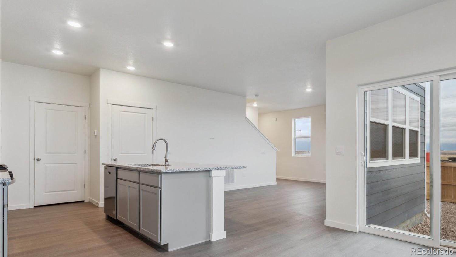 MLS Image #7 for 1061  brink street,lochbuie, Colorado