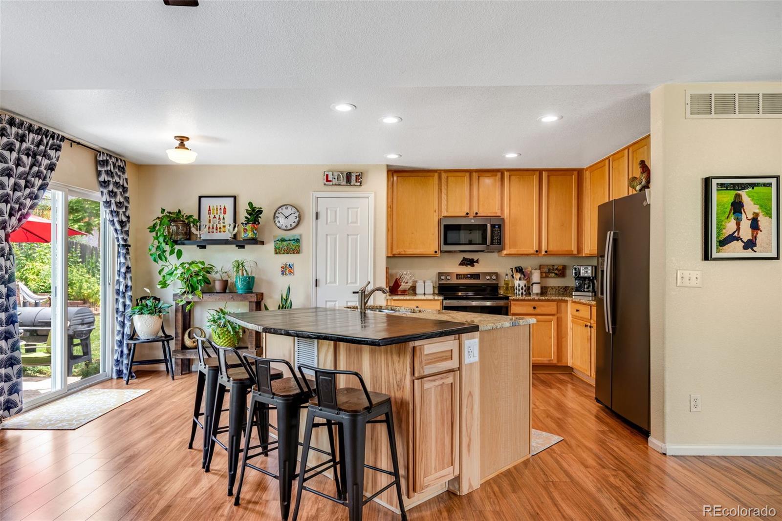 MLS Image #6 for 5466 s shawnee way,aurora, Colorado