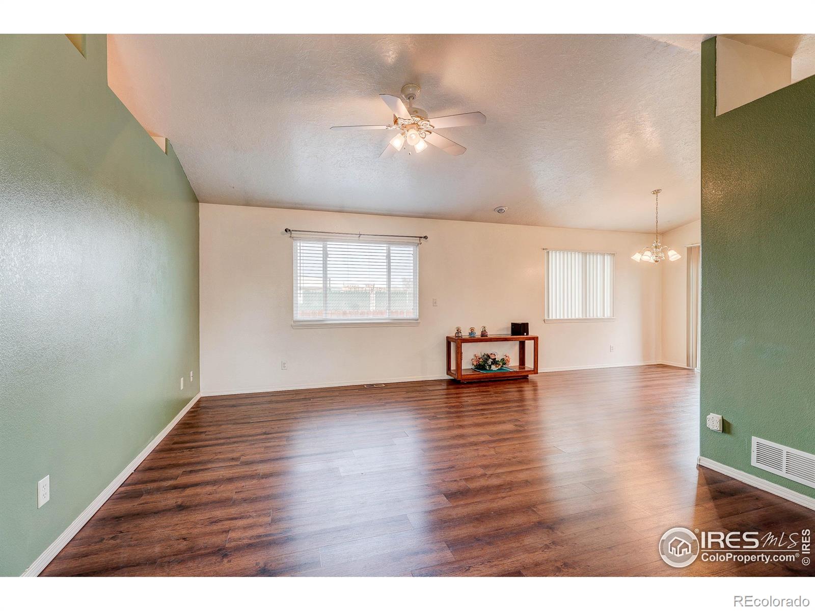 MLS Image #7 for 619 e 19th st dr,greeley, Colorado