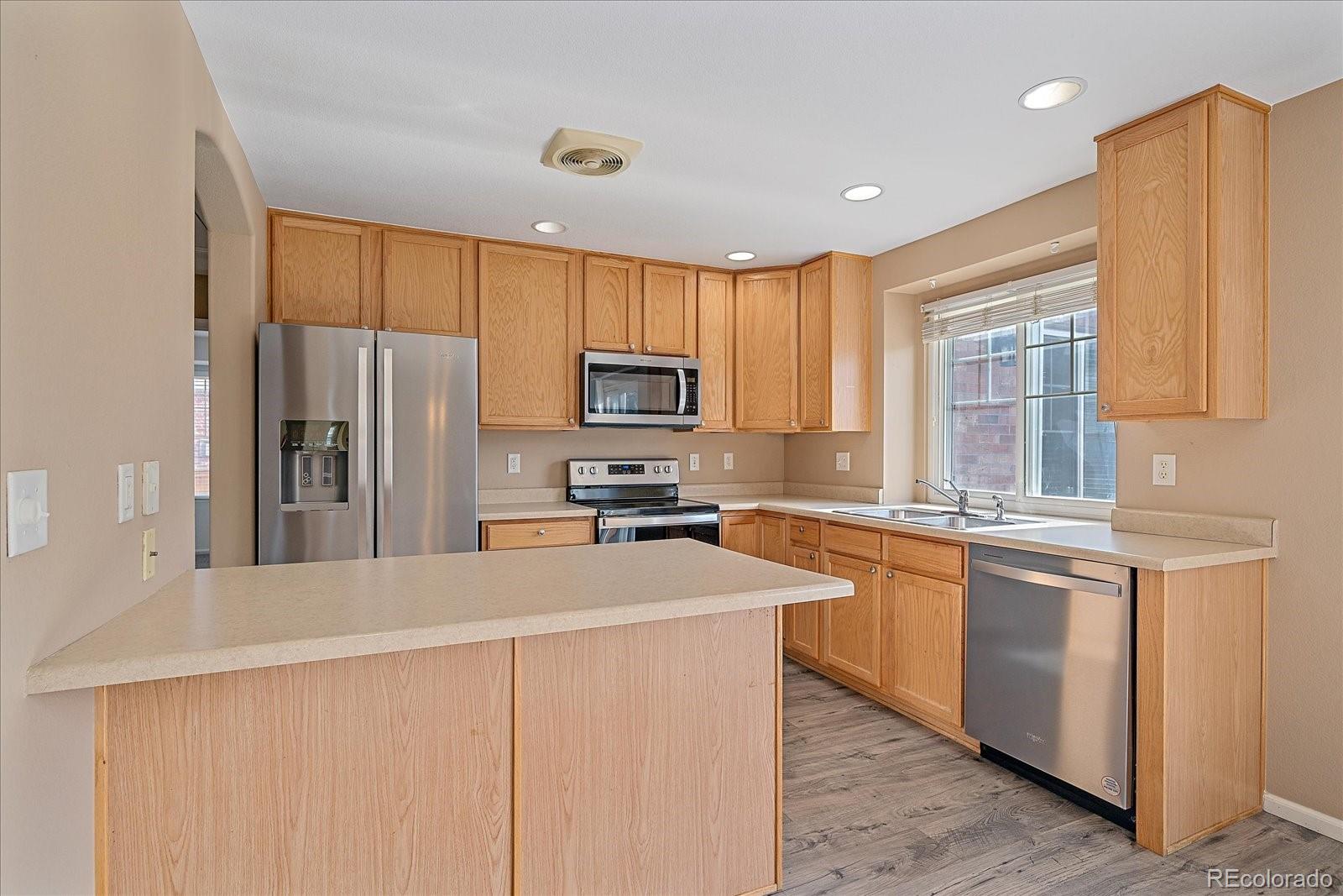 MLS Image #14 for 20434 e yale place,aurora, Colorado