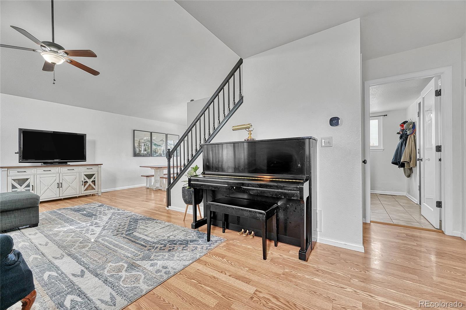 MLS Image #1 for 34084  prairie loop,elizabeth, Colorado