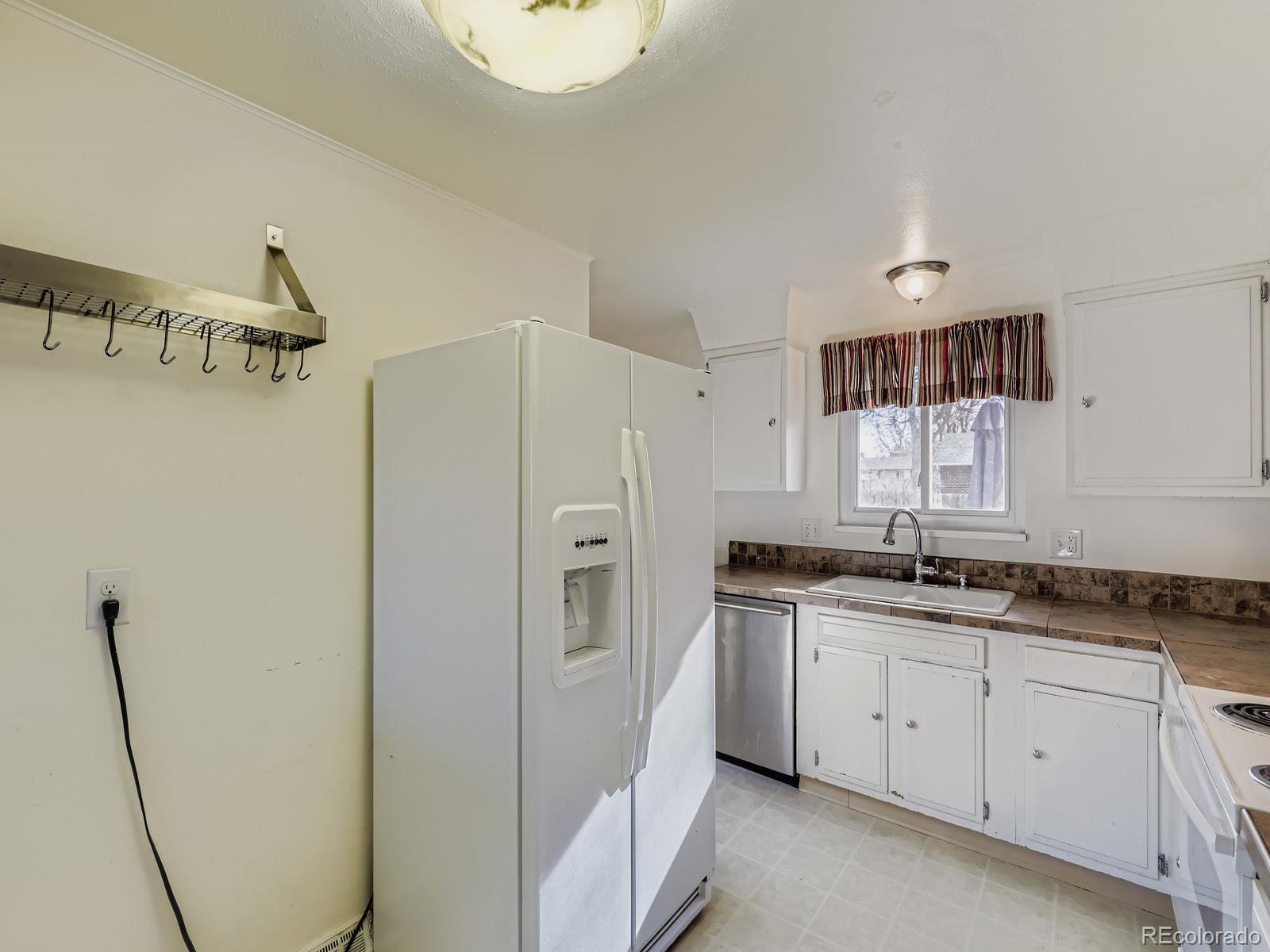 MLS Image #8 for 12144 e ohio avenue,aurora, Colorado