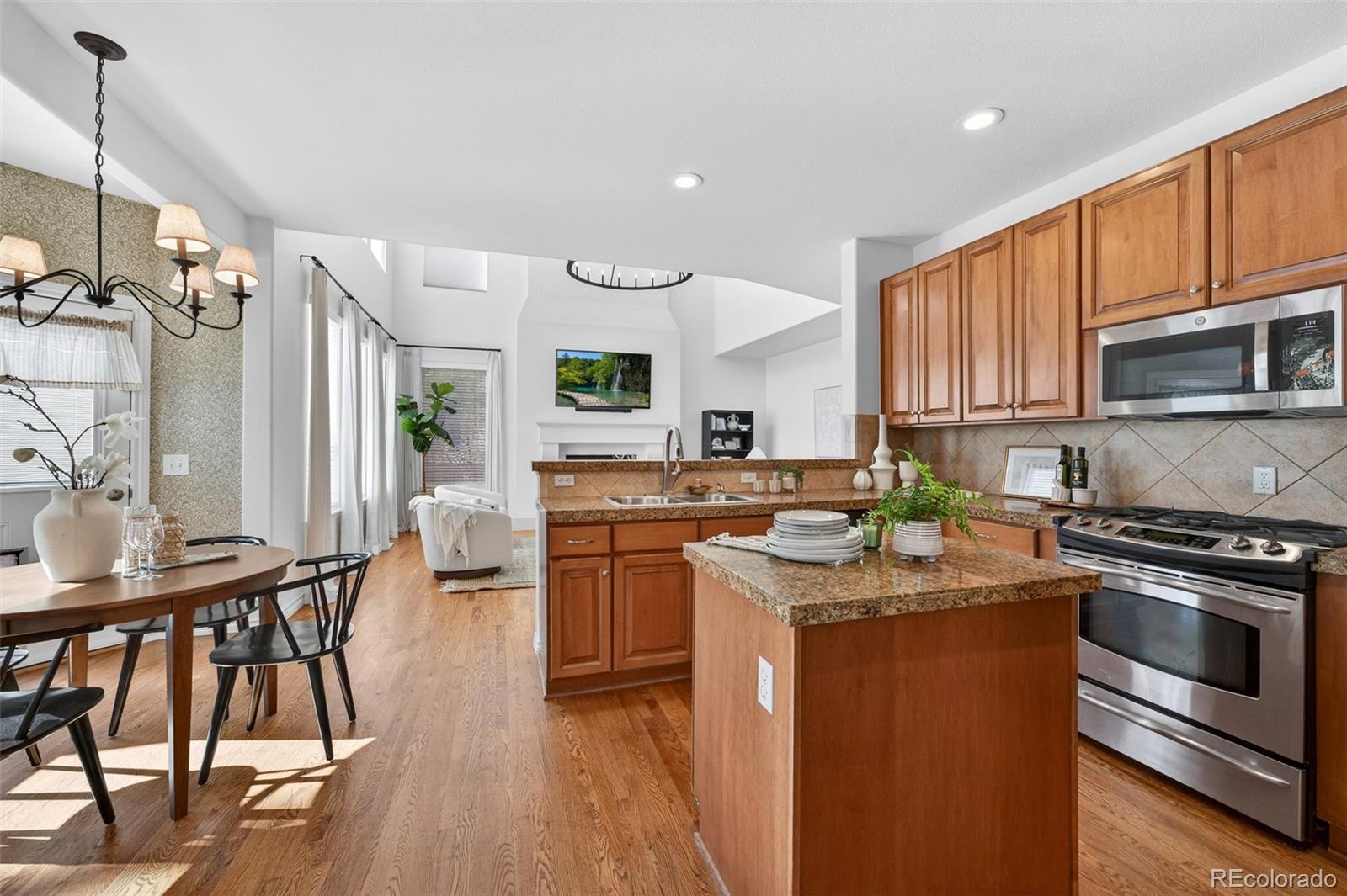 MLS Image #10 for 14858 e aberdeen avenue,centennial, Colorado