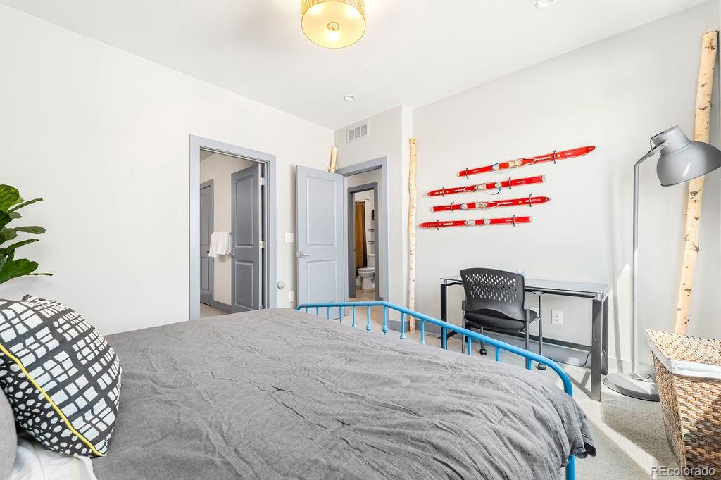 MLS Image #15 for 2816 w 26th avenue,denver, Colorado