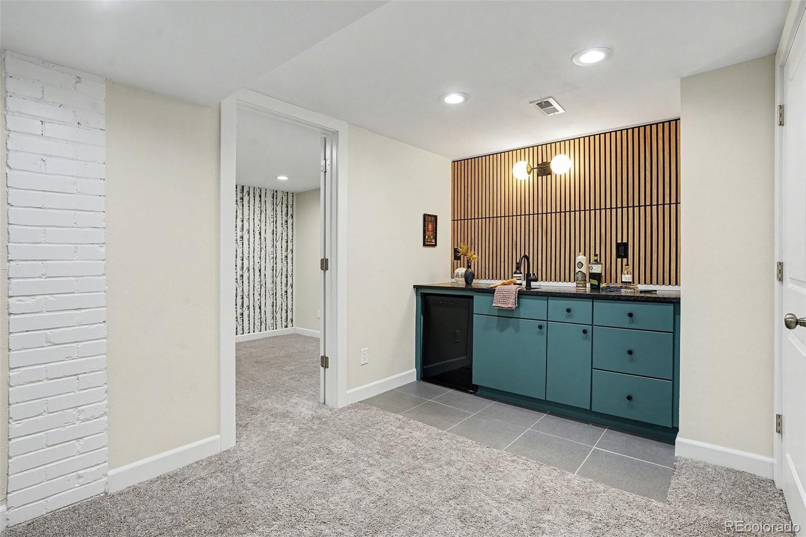 MLS Image #18 for 4535 w 33rd avenue,denver, Colorado