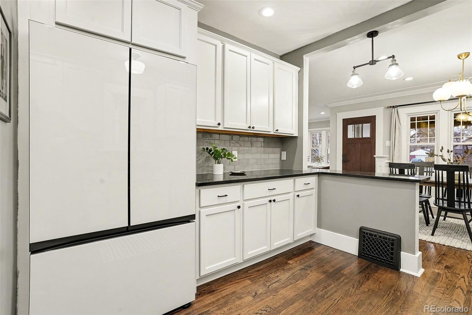 MLS Image #9 for 4535 w 33rd avenue,denver, Colorado
