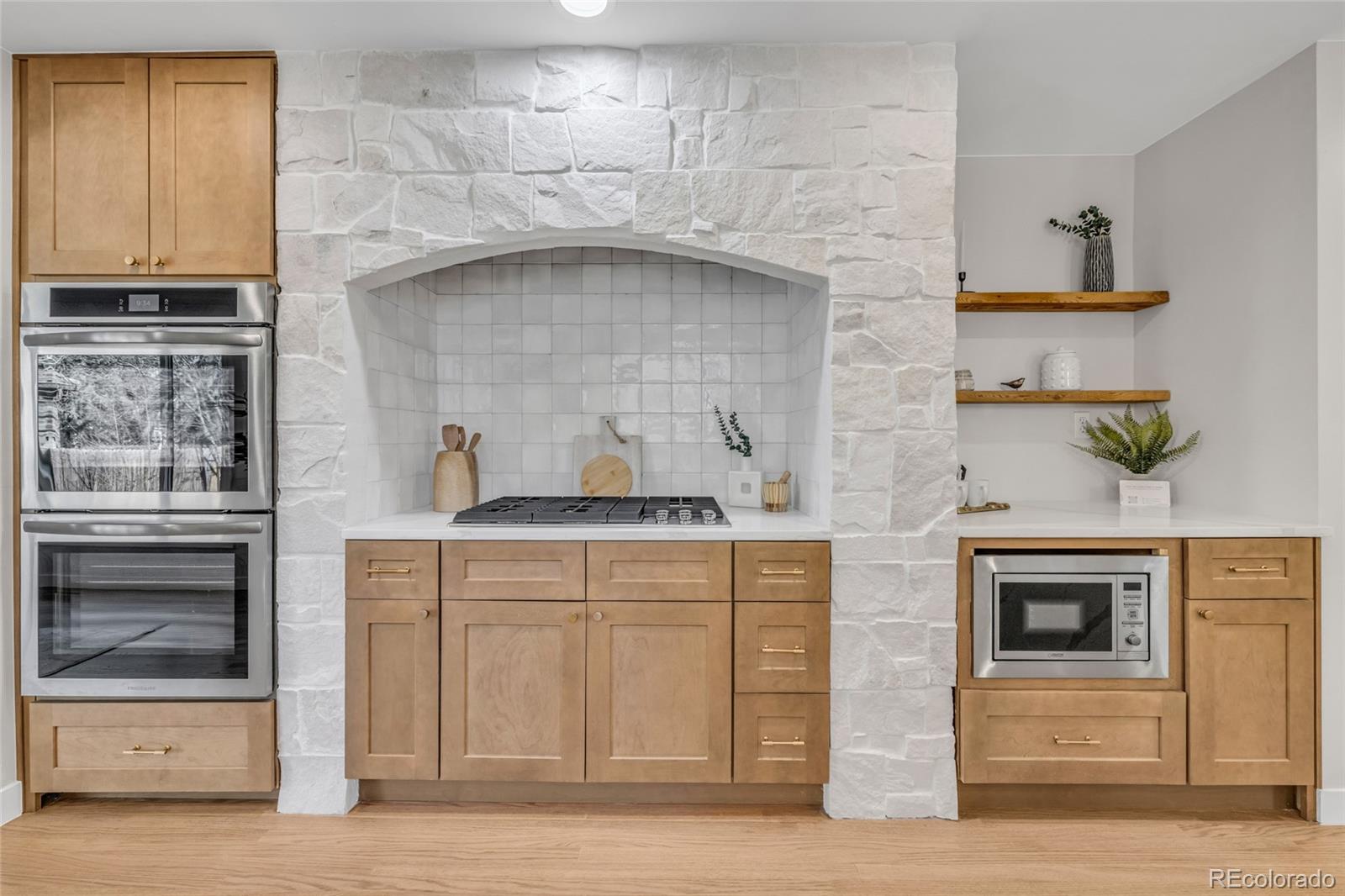 MLS Image #10 for 4189 s oneida street,denver, Colorado
