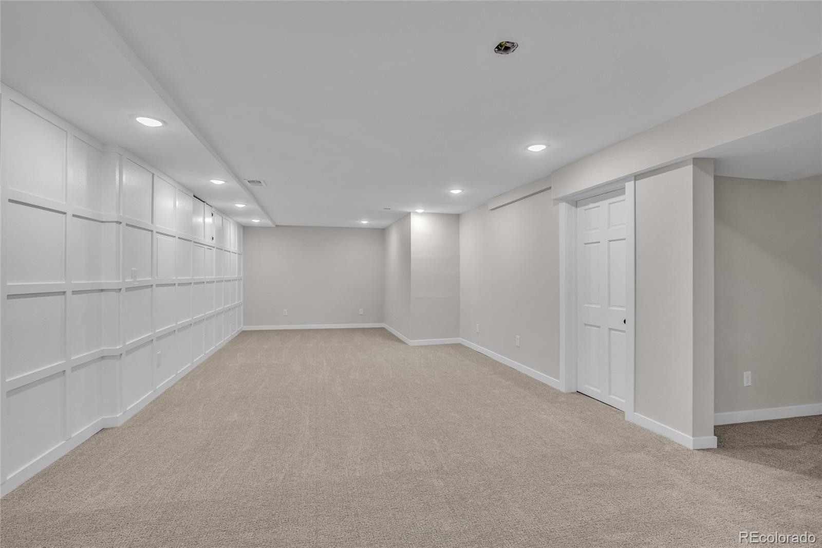 MLS Image #33 for 4189 s oneida street,denver, Colorado