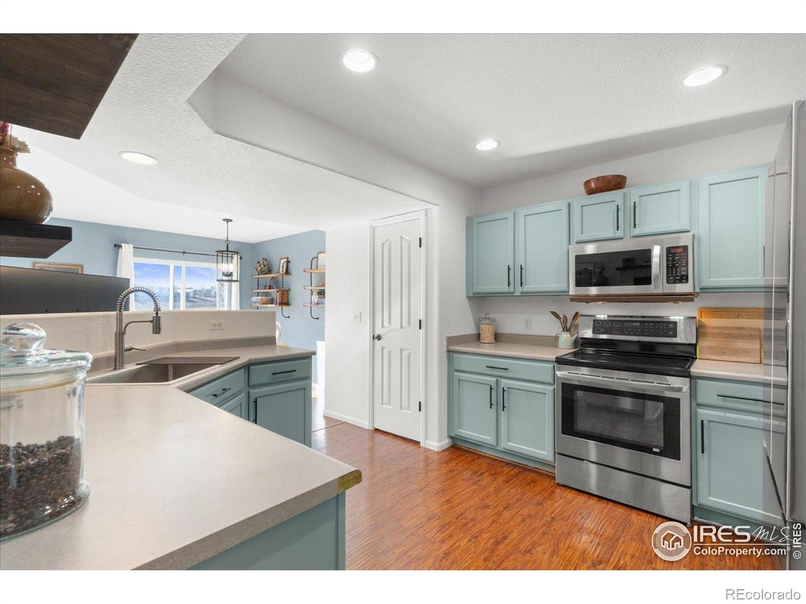 MLS Image #4 for 703  crown ridge lane,fort collins, Colorado