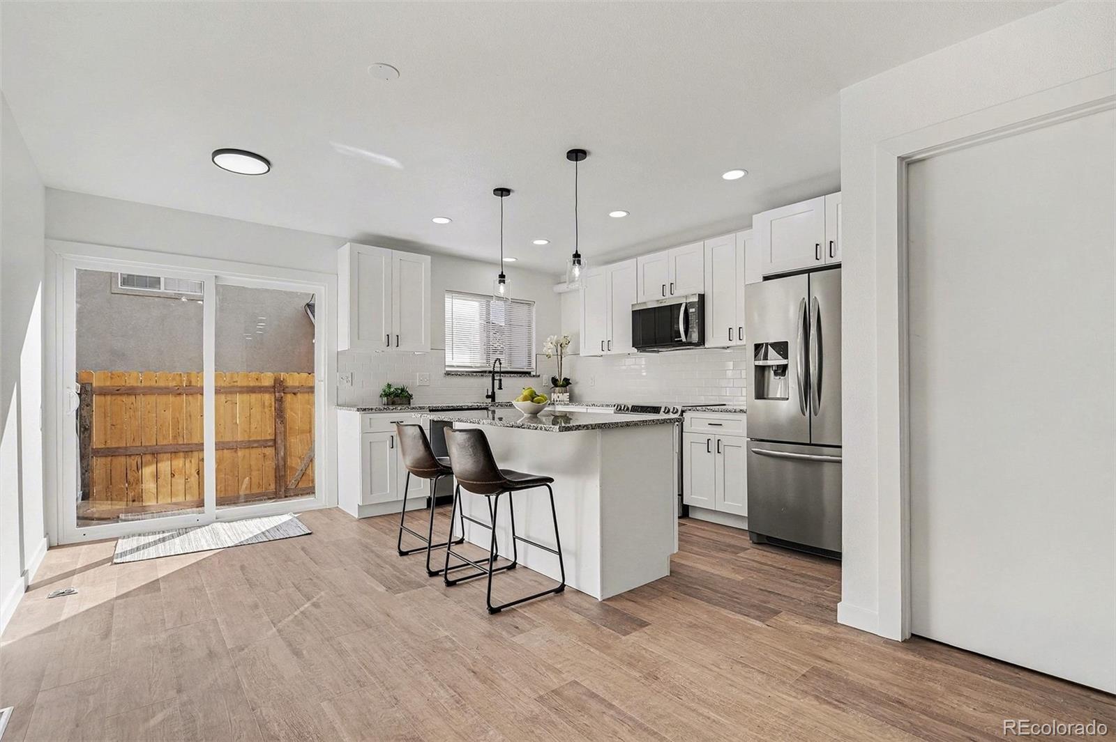 MLS Image #4 for 2111  coronado parkway,denver, Colorado