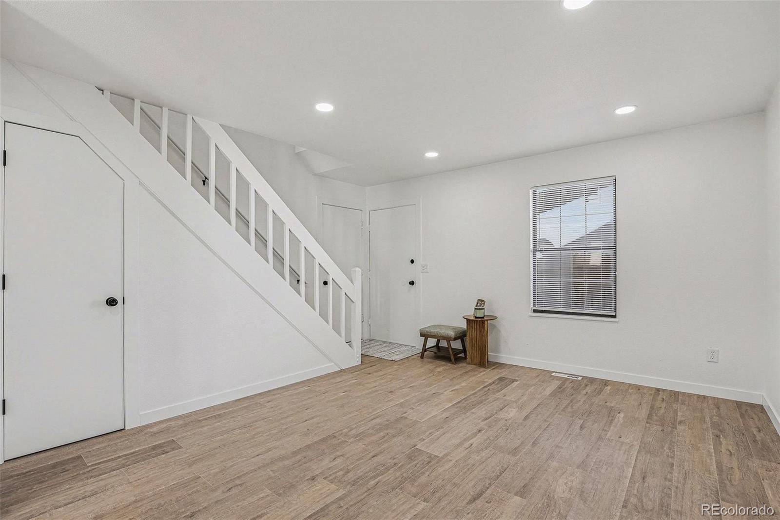 MLS Image #8 for 2111  coronado parkway,denver, Colorado