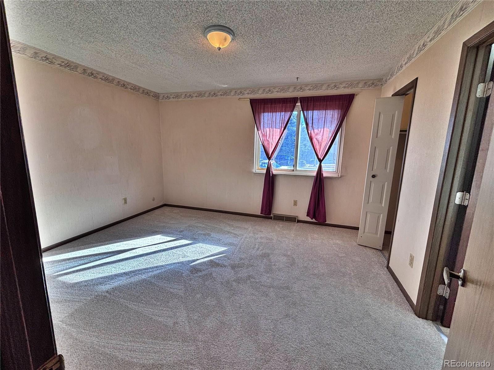 MLS Image #12 for 745  mobile street,aurora, Colorado