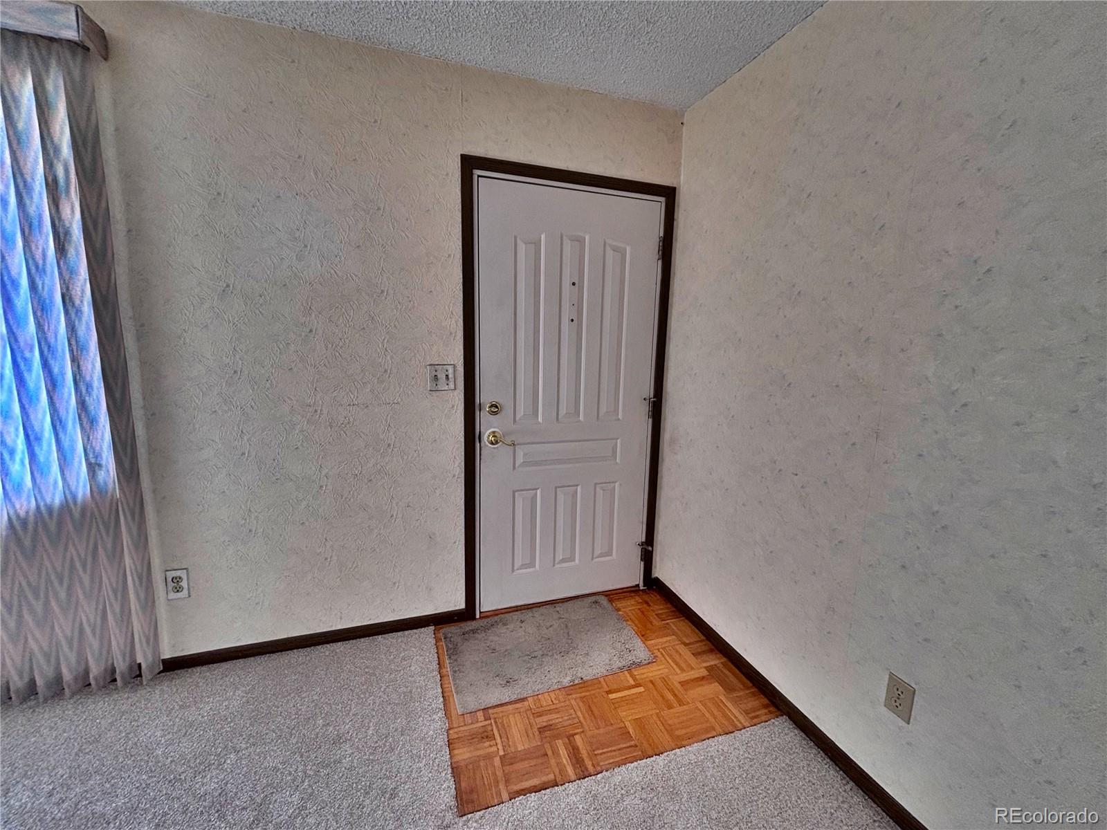 MLS Image #3 for 745  mobile street,aurora, Colorado